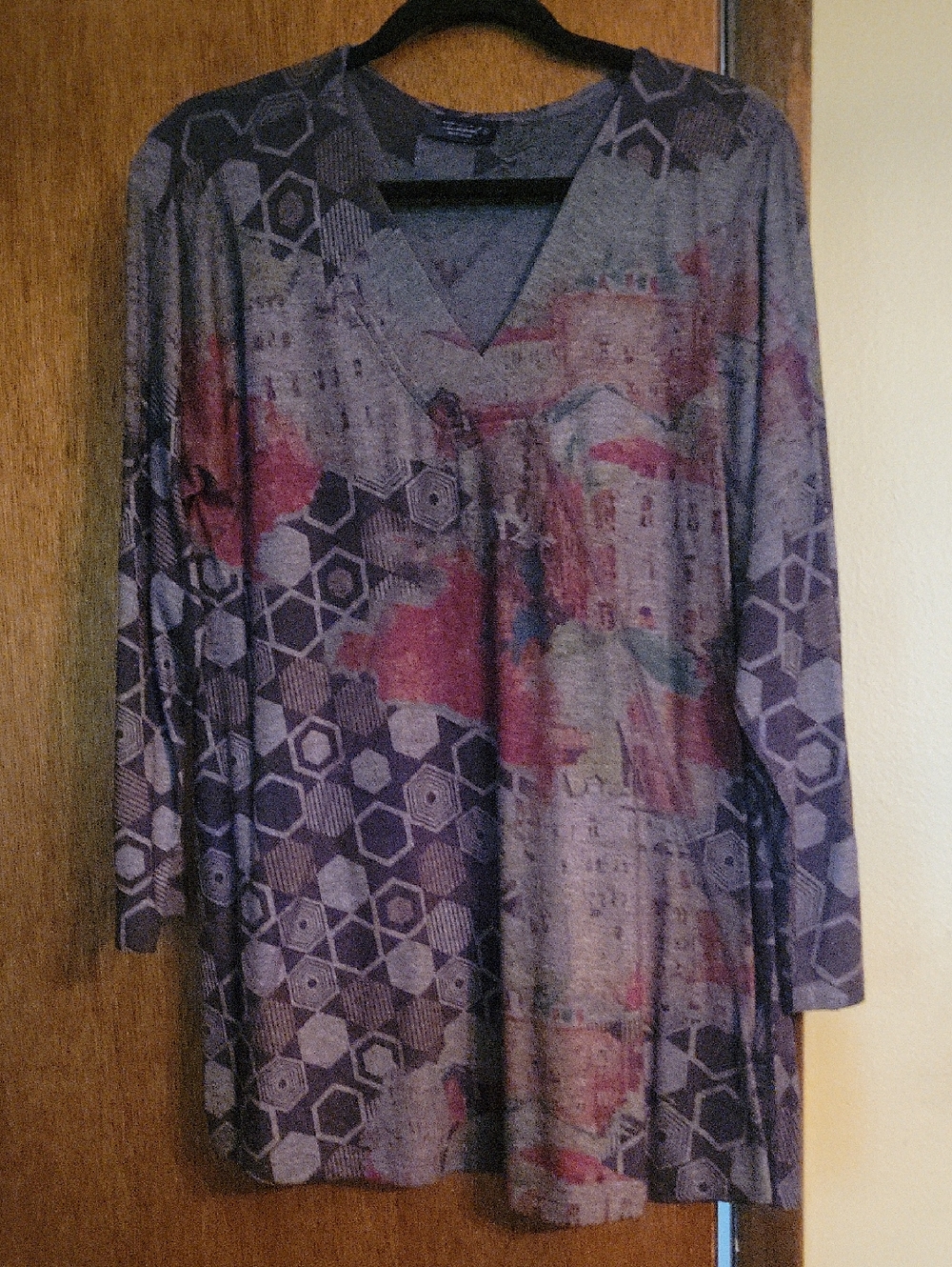 Women's Long Sleeve V-Neck Printed Tunic - Purple Multi